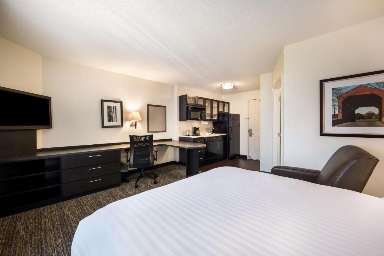 โซเนสตา ซิมพลี สวีท เซนต์หลุยส์ เอิร์ท ซิตี้ Hotel Earth City ภายนอก รูปภาพ