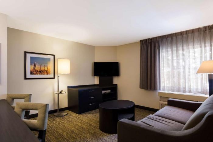 โซเนสตา ซิมพลี สวีท เซนต์หลุยส์ เอิร์ท ซิตี้ Hotel Earth City ห้อง รูปภาพ